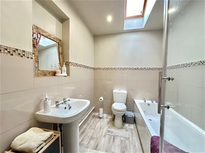 Picture 19